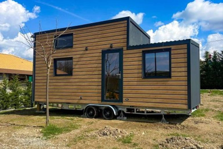 Tiny house sobre remolque; la solución de Noma Compact para campings que apuestan por alojamientos versátiles