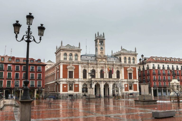 Navidad al revés; Valladolid y la movilidad laboral que sostiene la campaña