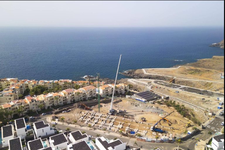 AMOENUS, la promoción de viviendas de lujo de Casangular Exclusive en Costa Adeje inicia su contrucción