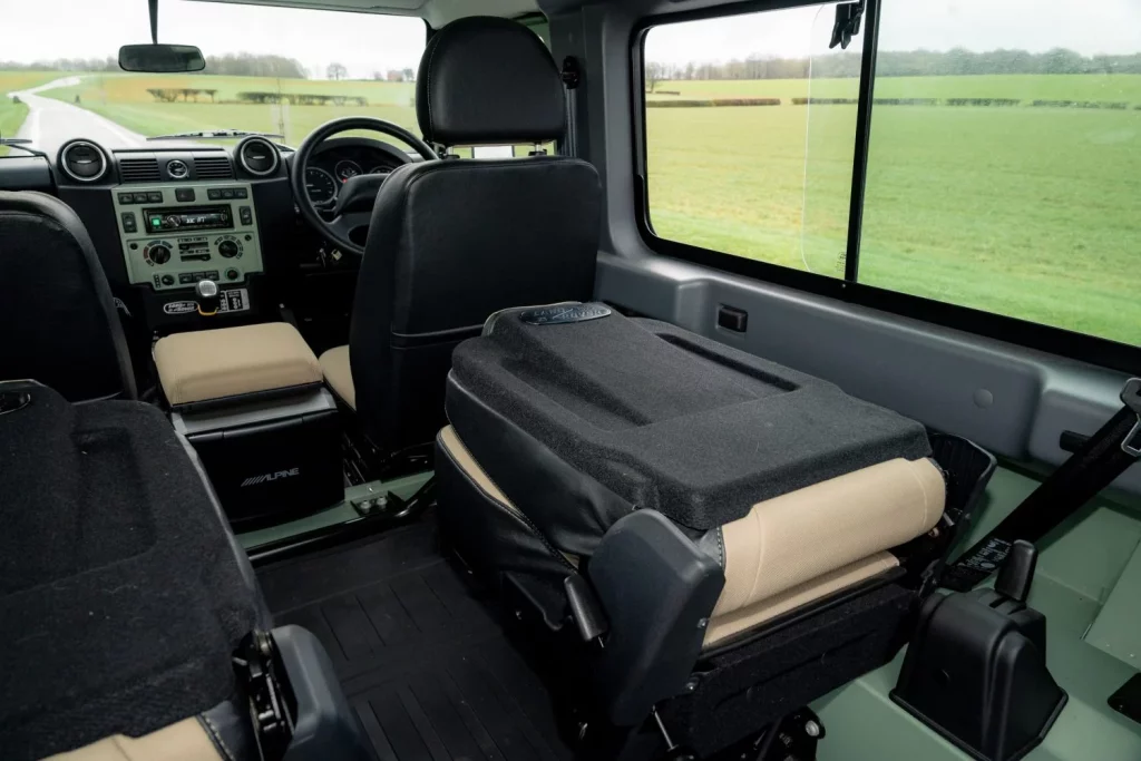 land rover defender heritage subasta 70 Motor16