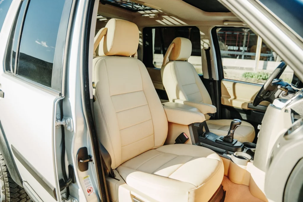 land rover discovery 3 legacy overland v8 49 Motor16