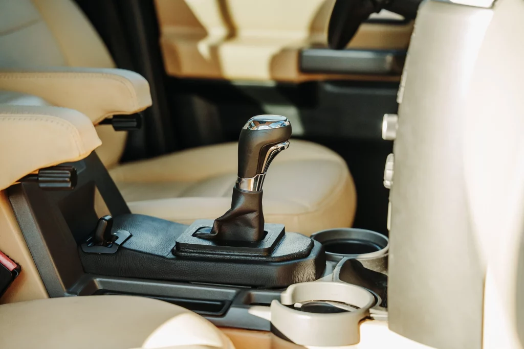 land rover discovery 3 legacy overland v8 50 Motor16