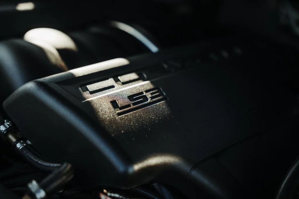 land rover discovery 3 legacy overland v8 60 Motor16