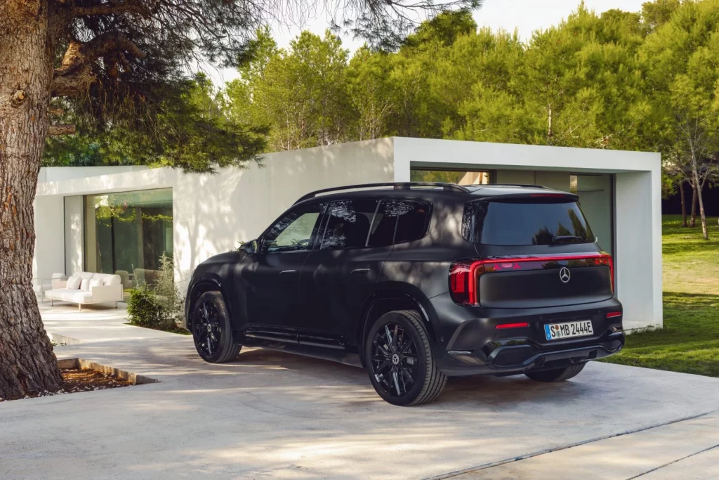 El nuevo Mercedes GLB eléctrico ofrece hasta 631 km de autonomía y siete plazas