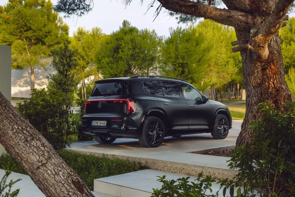 El nuevo Mercedes GLB eléctrico ofrece hasta 631 km de autonomía y siete plazas