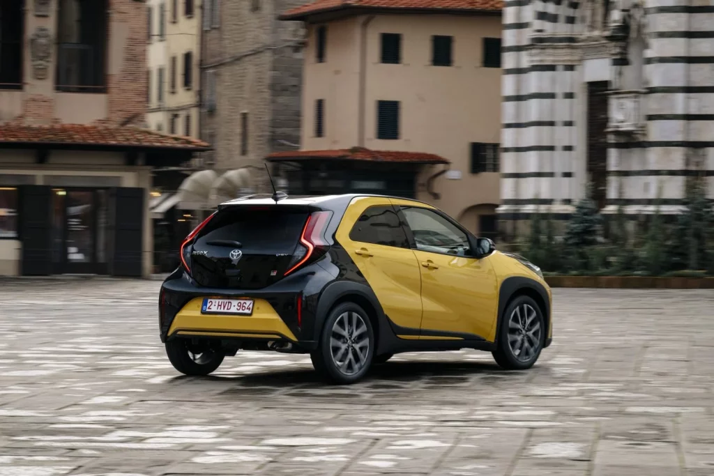 Prueba del Toyota Aygo X Cross “reinventado” para adoptar la hibridación 31 Motor16 primera prueba toyota aygo x cross hibrido 4 Motor16