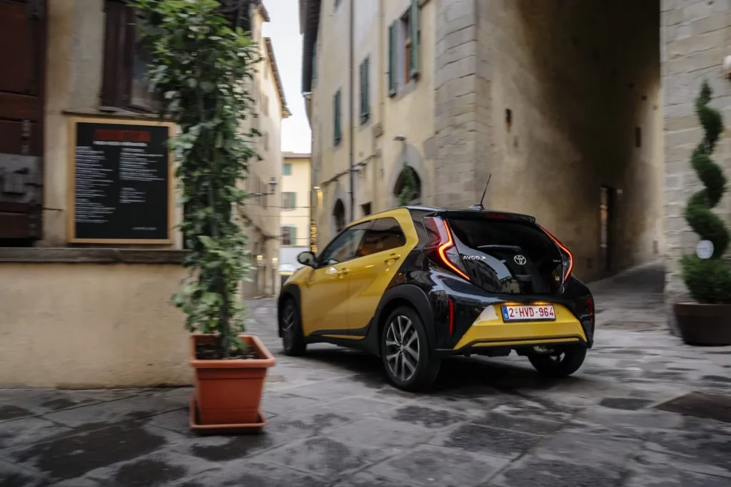Prueba del Toyota Aygo X Cross “reinventado” para adoptar la hibridación 27 Motor16 primera prueba toyota aygo x cross hibrido 6 Motor16