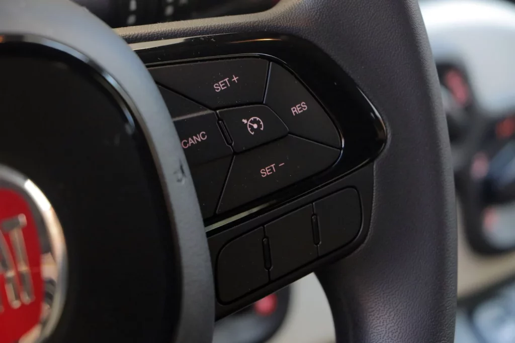 prueba fiat pandina hibrido cross 11 Motor16