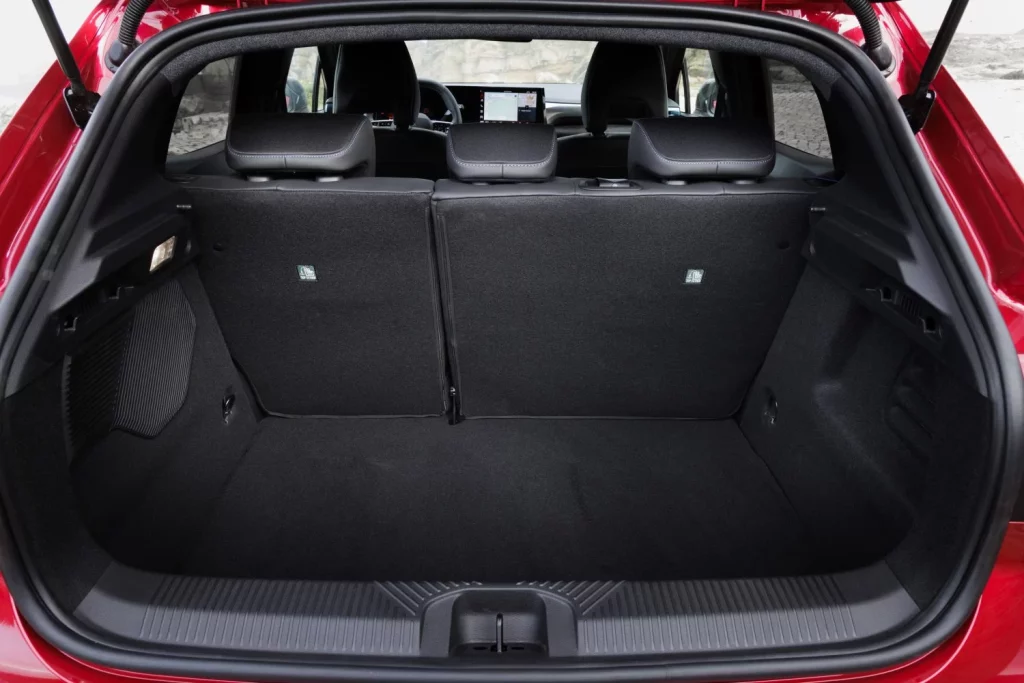 La sexta generación del Renault Clio nace para reinventar su segmento