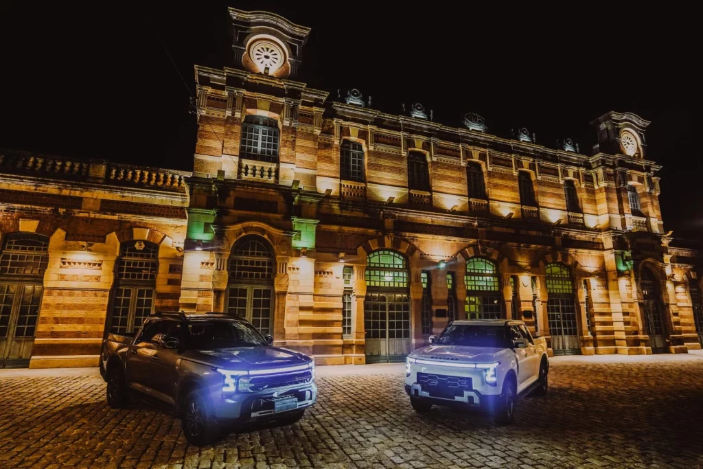 Primera prueba del Santana 400: El pick up que devuelve la ilusión a Linares 24 Motor16 santana 400 d phev primera prueba 15 Motor16