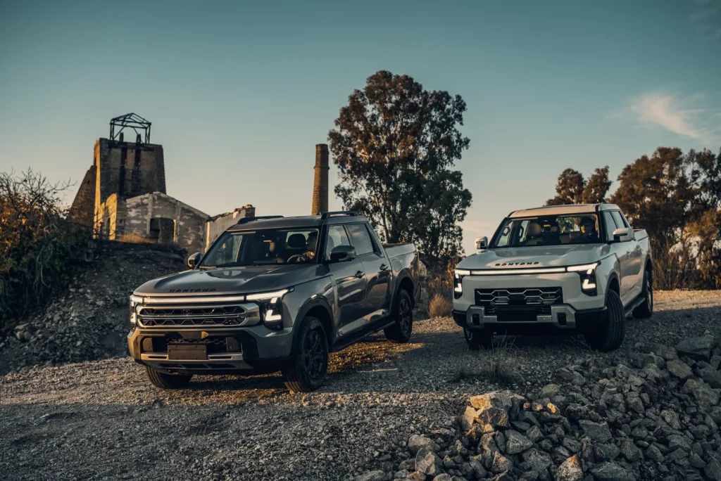 Primera prueba del Santana 400: El pick up que devuelve la ilusión a Linares 55 Motor16 Primera prueba del Santana 400: El pick up que devuelve la ilusión a Linares