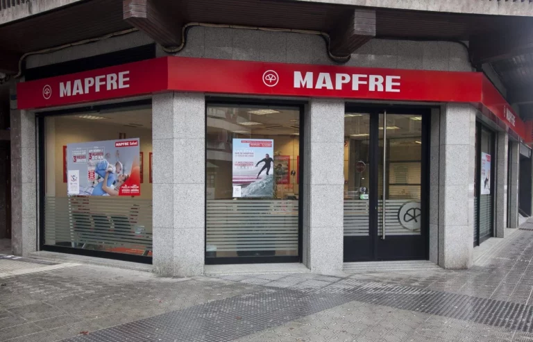 MAPFRE se queda sin talleres: el conflicto por las condiciones que encarece tu reparación
