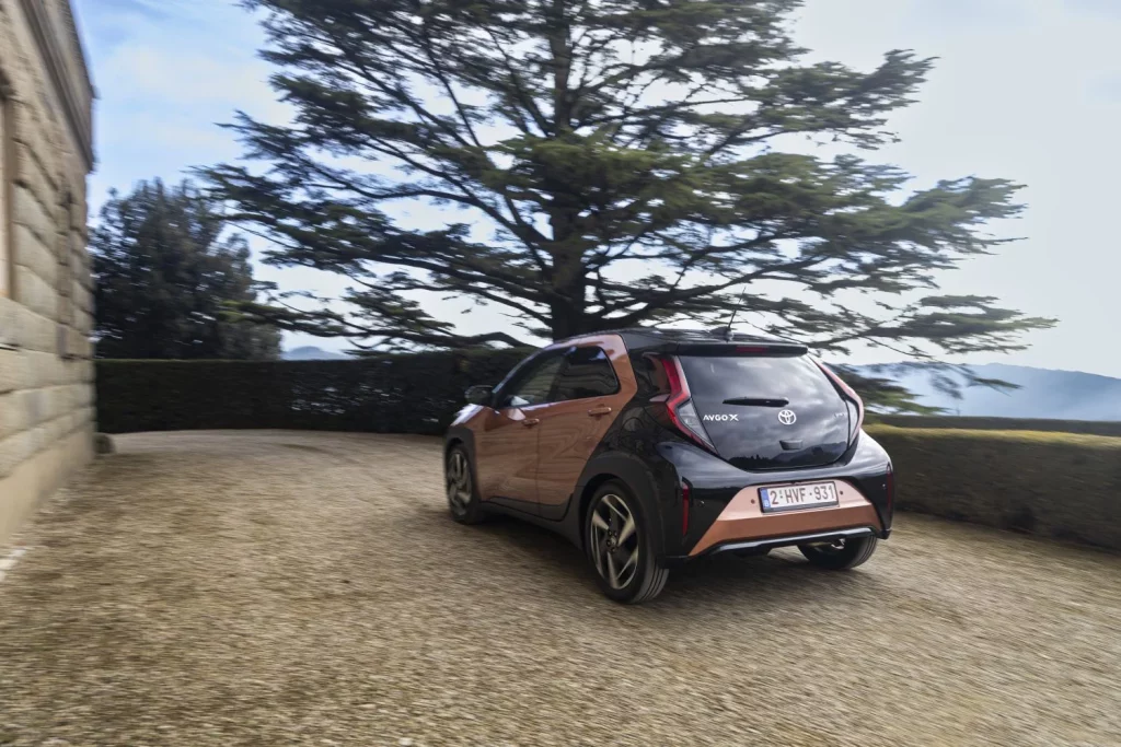 Prueba del Toyota Aygo X Cross “reinventado” para adoptar la hibridación 61 Motor16 toyota aygo x cross hibrido prueba 11 Motor16