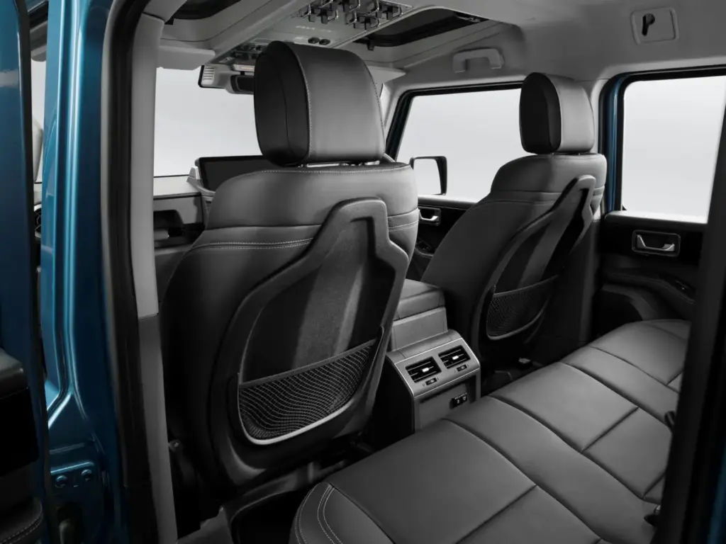 04 MY26 Grenadier Quartermaster Studio Motor16