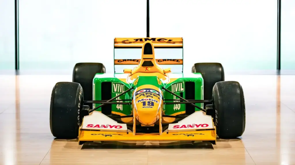 El Fórmula 1 con el que Schumacher comenzó a forjar su leyenda, sale a subasta 5 Motor16 1992 benetton b192 schumacher 4 Motor16