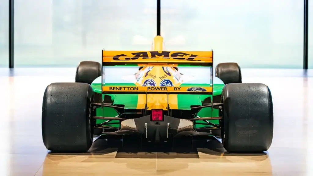 El Fórmula 1 con el que Schumacher comenzó a forjar su leyenda, sale a subasta 12 Motor16 1992 benetton b192 schumacher 5 Motor16
