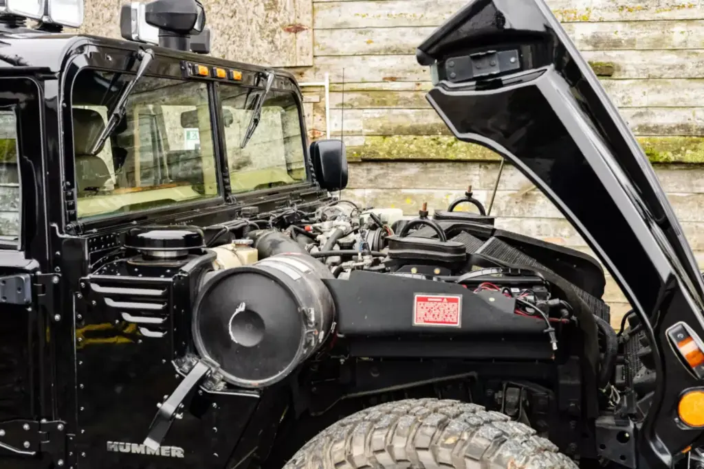 Este Hummer H1, el último coche que compró Tupac, sale a subasta una vez más 30 Motor16 1996 Tupac Hummer H1 Bonhams 30 Motor16