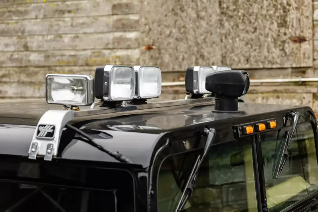 Este Hummer H1, el último coche que compró Tupac, sale a subasta una vez más 13 Motor16 1996 Tupac Hummer H1 Bonhams 7 Motor16