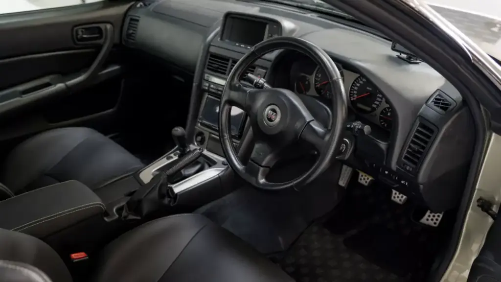 2002 Nissan GT-R R34 M-Spec Nür. BaT. Imagen interior.