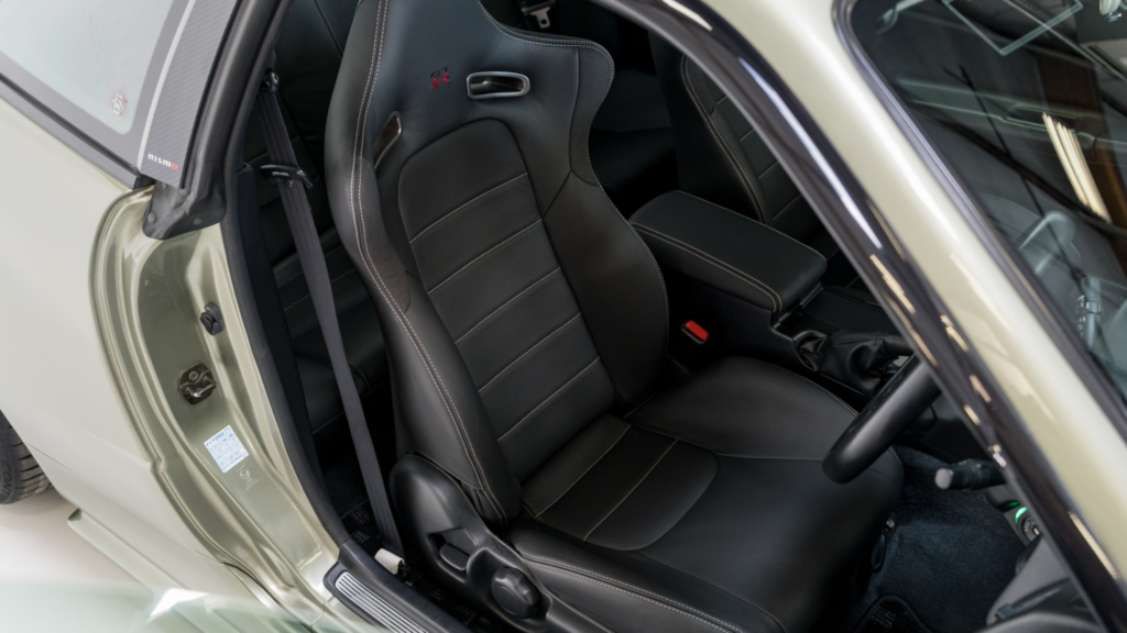 2002 Nissan GT R R34 M Spec Nur BaT 27 Motor16