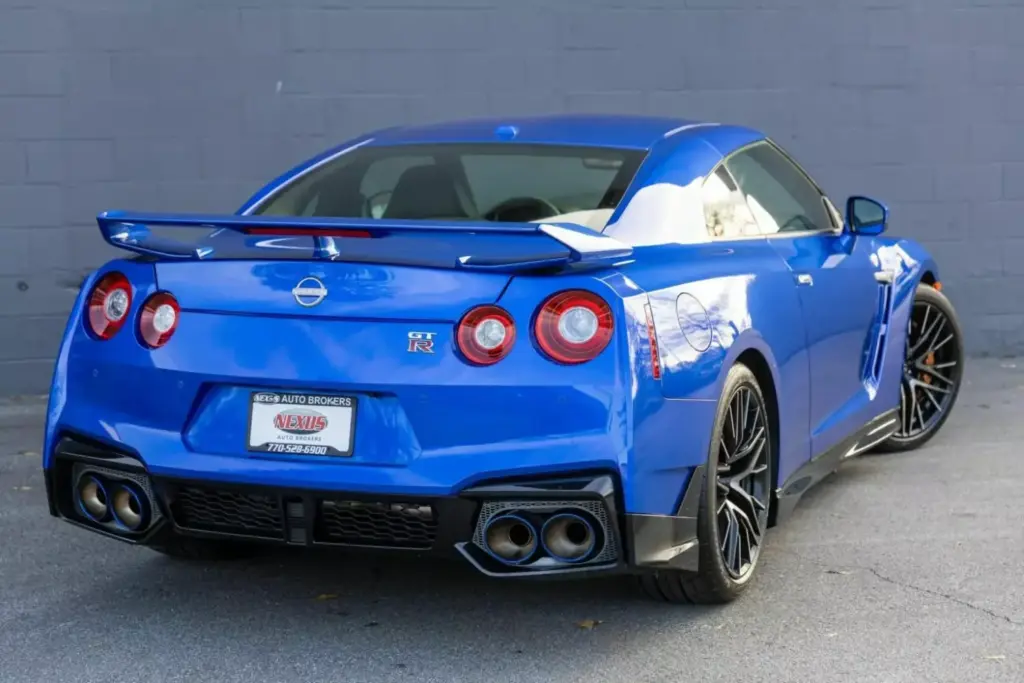 2024 Nissan GT-R Skyline Edition. Imagen trasera.