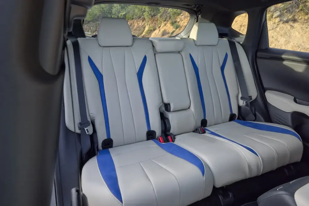 2026 Acura ADX 12 Motor16