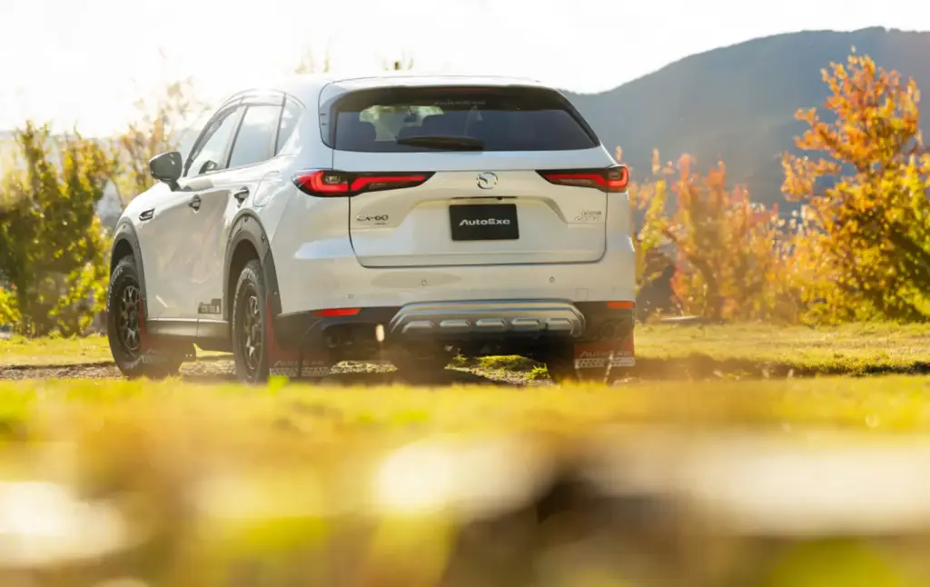 Los Mazda CX-60 y CX-80 se tiran al barro gracias a AutoExe 74 Motor16 2026 AutoExe Mazda CX 60 CX 80 27 Motor16