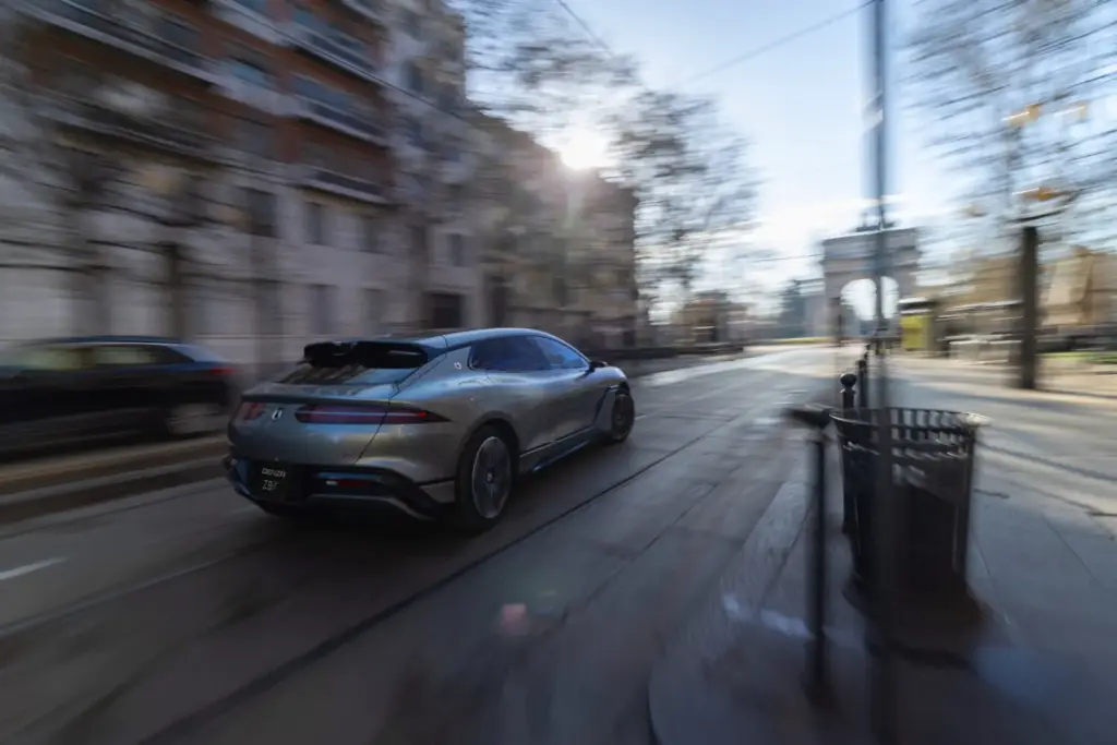 2026 DENZA Z9GT plataforma 6 Motor16