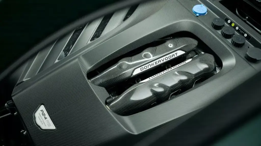 2026 Donkervoort P24 RS. Imagen motor.