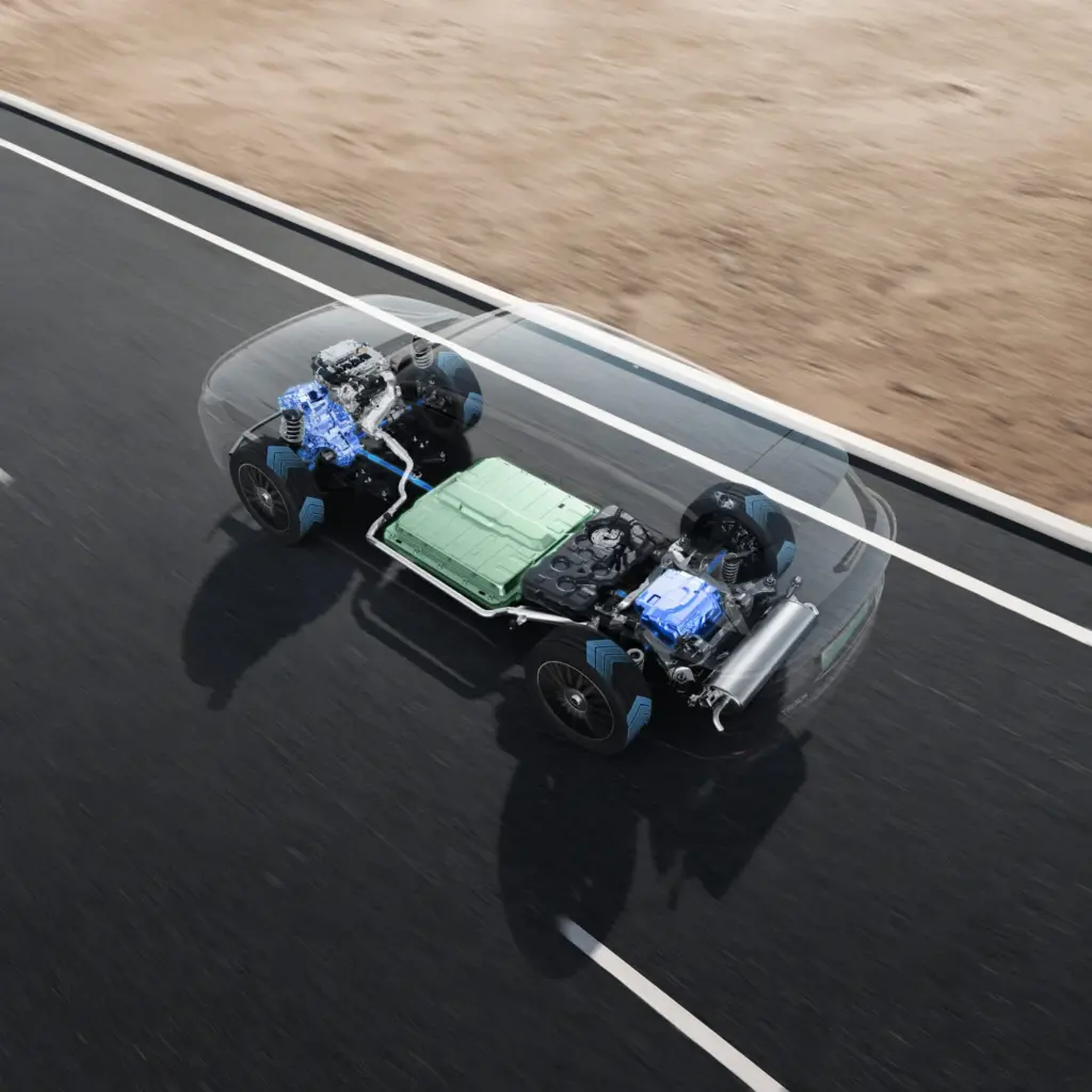 2026 EBRO s900 PHEV. Mecánica. Imagen radiografía.