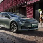 Toyota bZ3: La berlina eléctrica que vende en China por 11.000 euros se actualiza