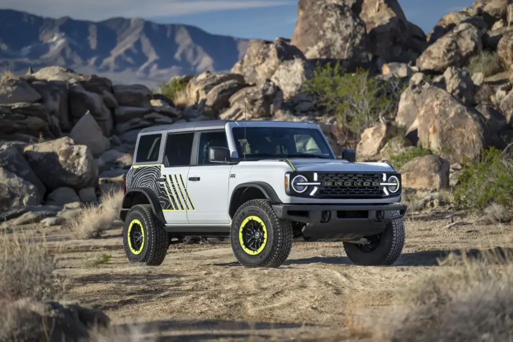 Ford Bronco RTR: Un Raptor, pero descafeinado y mucho más barato 6 Motor16 2026 Ford Bronco RTR 4 Motor16