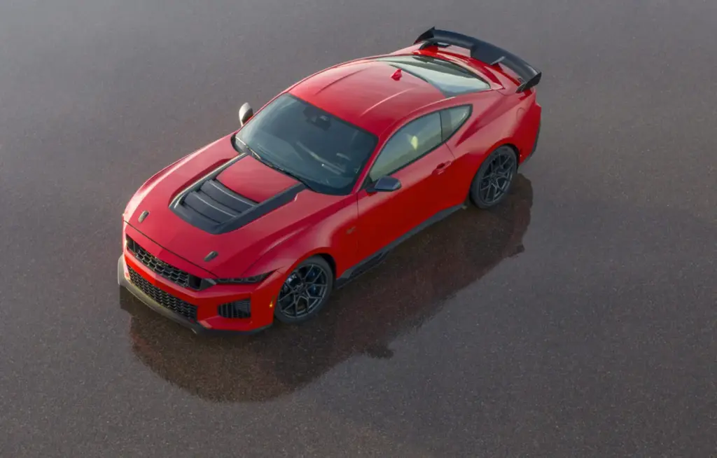 2026 Ford Mustang Dark Horse SC 5 Motor16