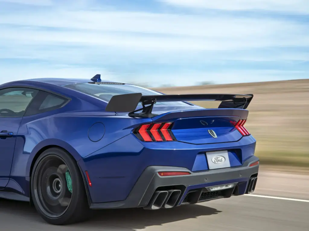 2026 Ford Mustang Dark Horse SC Track Pack 13 Motor16