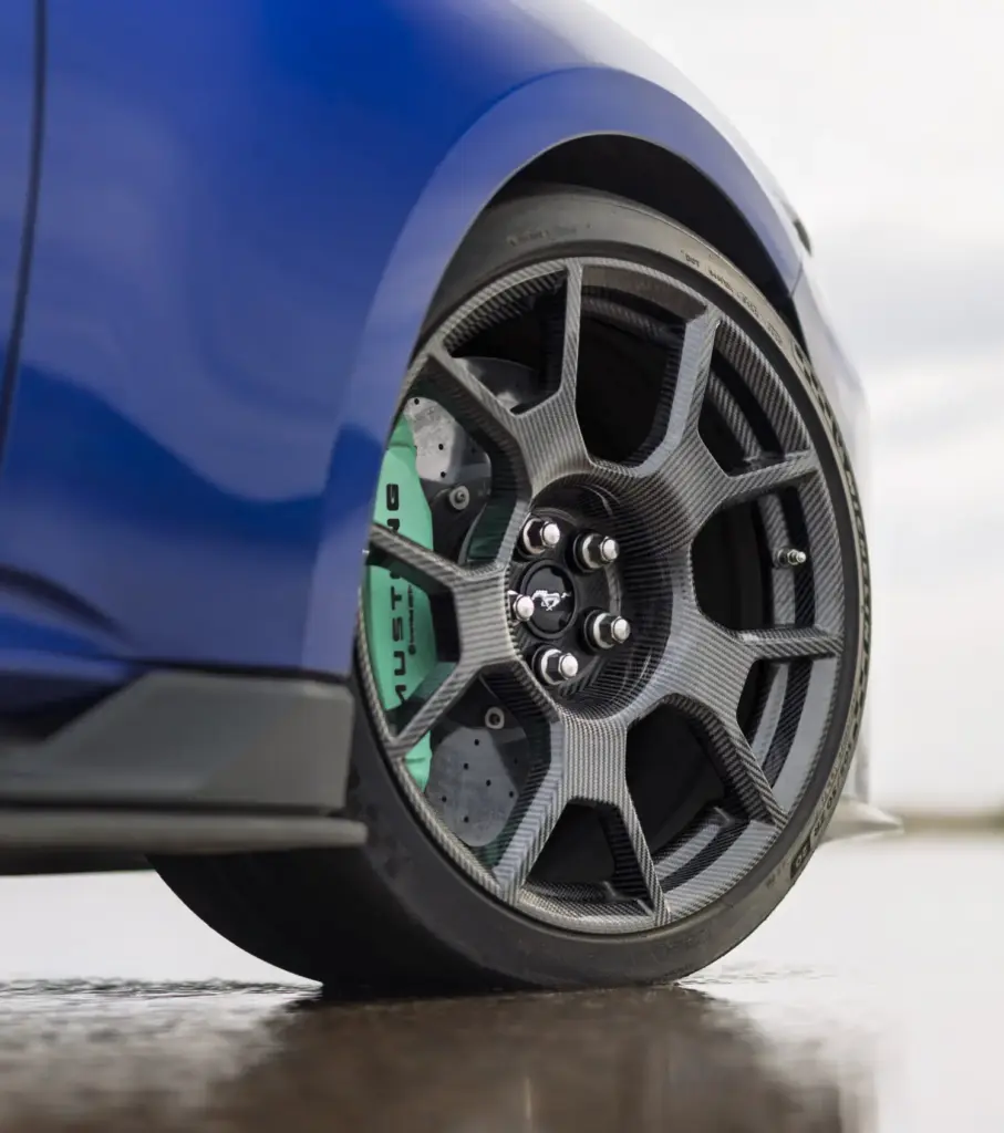 2026 Ford Mustang Dark Horse SC Track Pack 18 Motor16