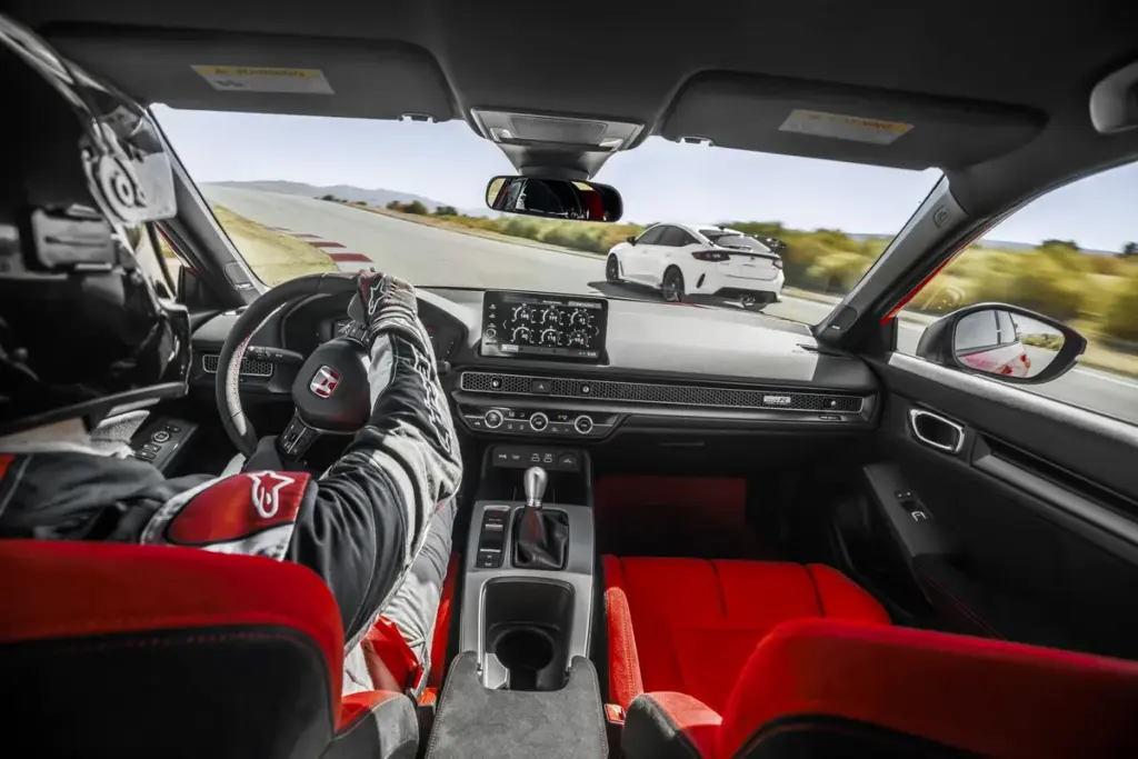2026 Honda Civic Type R. USA. Imagen interior.