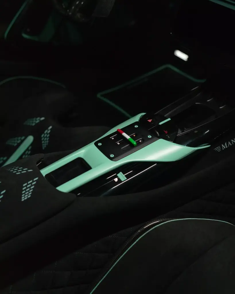 2026 Mansory Ferrari 12Cilindri Tiffany 10 Motor16