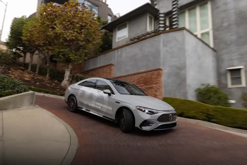 2026 Mercedes Benz MB Assist Pro 16 Motor16