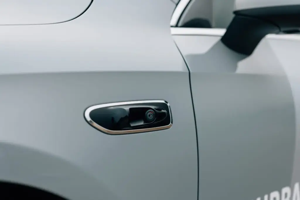 2026 Mercedes Benz MB Assist Pro 34 Motor16