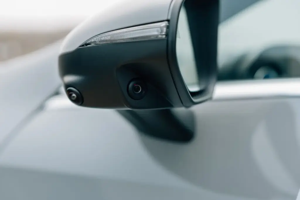 2026 Mercedes Benz MB Assist Pro 37 Motor16