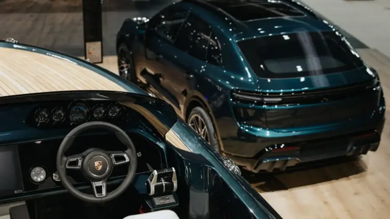 El Porsche Macan Turbo que comparte ADN con una embarcación eléctrica de lo más exclusiva