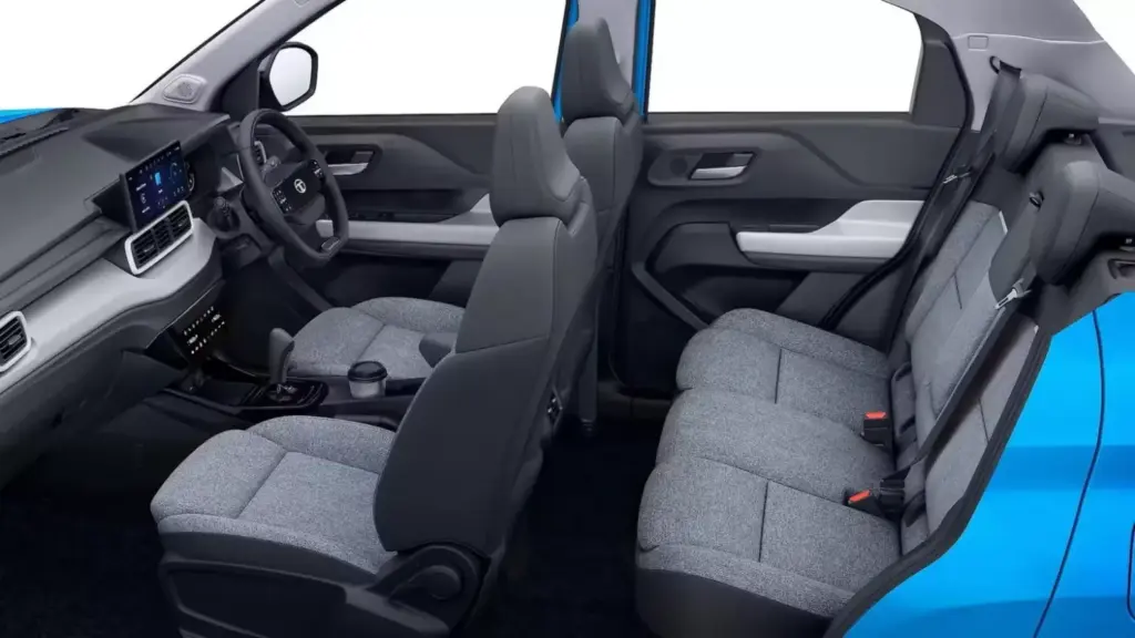 2026 Tata Punch. Imagen interior.