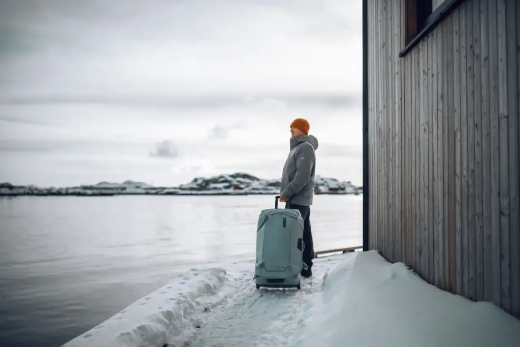 2026 Thule Chasm 4 Motor16