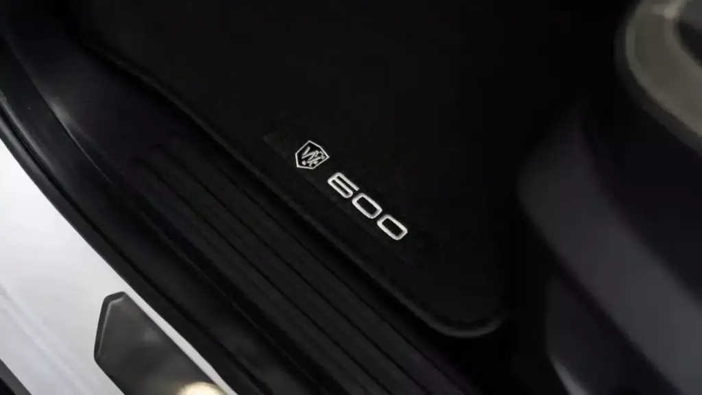 2026 Volkswagen Amarok Walkinshaw 1 W600 16 Motor16