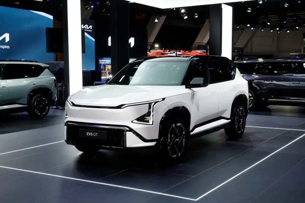 2026 kia ev5 gt 8 Motor16
