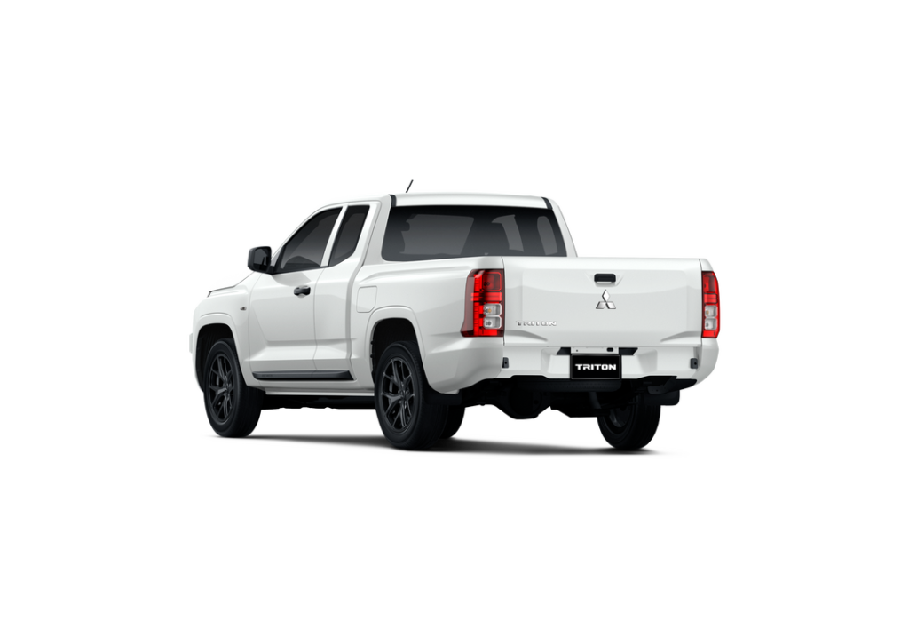 2026 mitsubishi triton street 1 Motor16