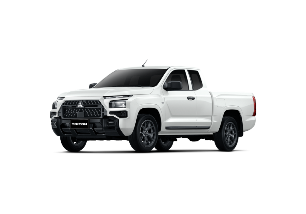 2026 mitsubishi triton street 11 Motor16