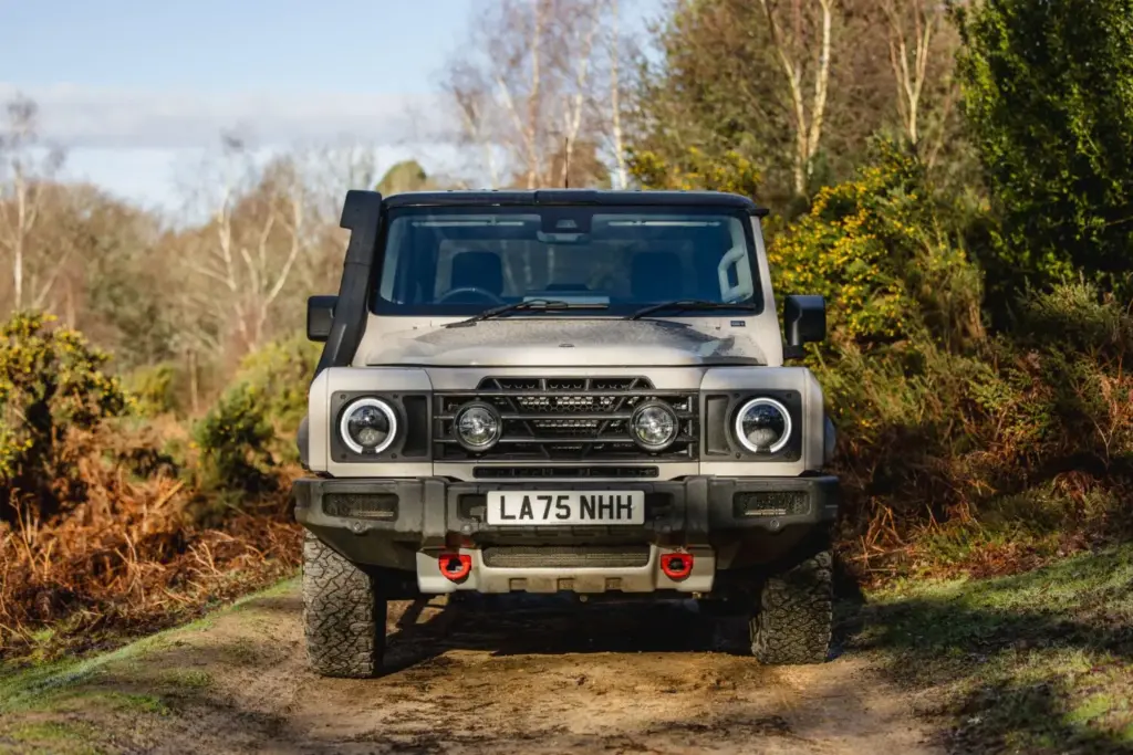 25 MY26 Grenadier Quartermaster UK Motor16