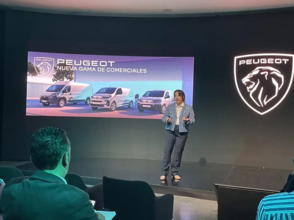 ANA GEMA ORTEGA PEUGEOT Motor16