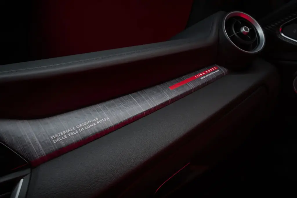 Alfa Romeo Giulia Quadrifoglio Luna Rossa 13 Motor16